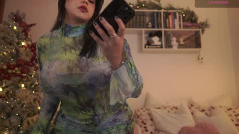 IG thickemmsss online show from 12-26-24, 07:27