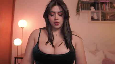 IG thickemmsss online show from 03-06-25, 06:05