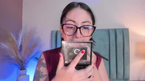 Emilyy Watson online show from 06-06-26, 12:49