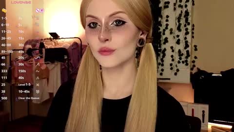 emimiy online show from 10-19-25, 09:10