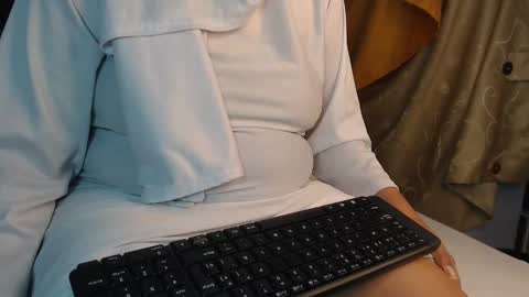 Snapshot of emira199 chatting on 03-01-25, 10:55 emira199 online show from 03-01-25, 10:55