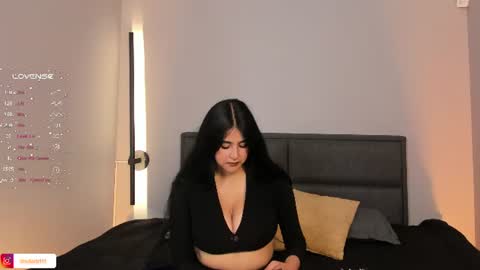 Snapshot of emma__clark__ chatting on 07-06-26, 08:11 Emma Clark online show from 07-06-26, 08:11