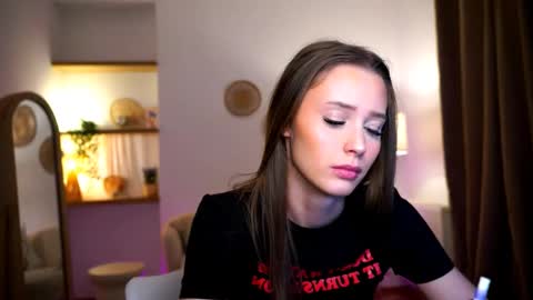 Snapshot of emma__cutiee chatting on 12-06-24, 11:14 Your Emma online show from 12-06-24, 11:14