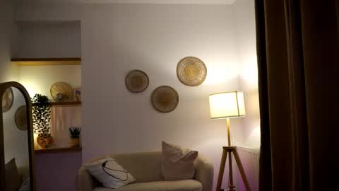 Snapshot of emma__cutiee chatting on 03-03-25, 10:52 Your Emma online show from 03-03-25, 10:52