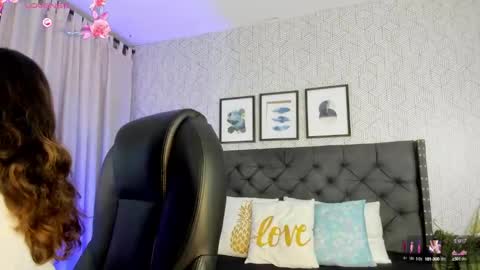 Emma online show from 03-03-25, 12:27