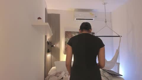 Alice online show from 12-18-25, 10:43