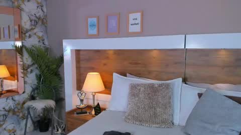 Emma  online show from 03-16-26, 09:35