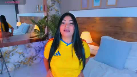 Snapshot of emma_bakker_ chatting on 07-07-26, 01:15 Emma online show from 07-07-26, 01:15