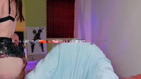 Emma online show from 04-04-26, 04:37