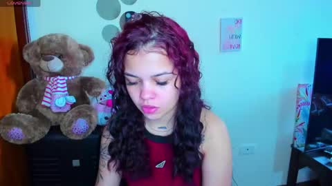 emma_boo_ online show from 04-11-26, 02:54