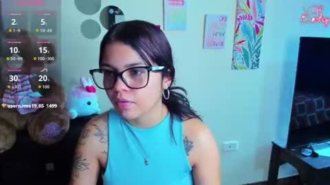 Snapshot of emma_boo_ chatting on 06-18-26, 03:27 emma_boo_ online show from 06-18-26, 03:27