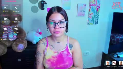 Snapshot of emma_boo_ chatting on 06-30-26, 02:07 emma_boo_ online show from 06-30-26, 02:07