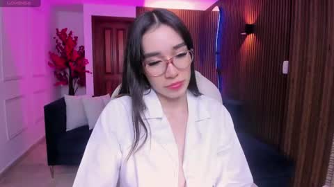 Snapshot of emma_caarter chatting on 06-26-26, 03:11 emma_caarter online show from 06-26-26, 03:11