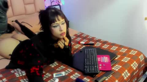 Snapshot of emma_cg chatting on 02-28-26, 06:31 Emma Or you can call me cutie online show from 02-28-26, 06:31