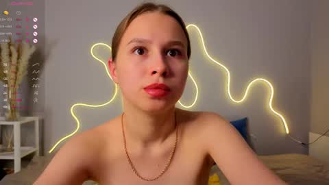 Emma online show from 06-05-26, 06:52