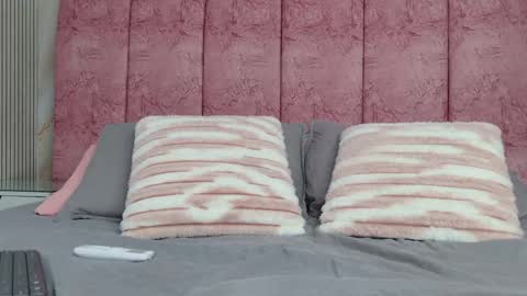 Emma online show from 04-10-26, 03:56