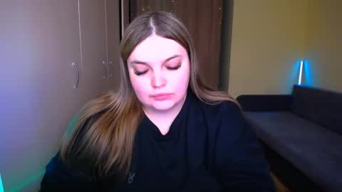 Snapshot of emma_dorn chatting on 04-29-26, 12:53 Eva online show from 04-29-26, 12:53