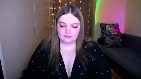 Snapshot of emma_dorn chatting on 06-08-26, 06:41 Eva online show from 06-08-26, 06:41