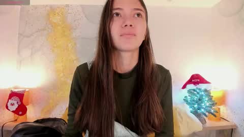 emma_jhoons online show from 12-18-25, 11:05