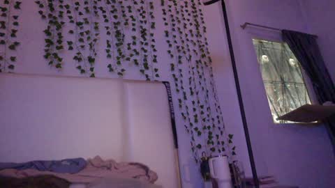 Snapshot of emma_johnson_ chatting on 10-28-25, 01:20 emma_johnson_ online show from 10-28-25, 01:20