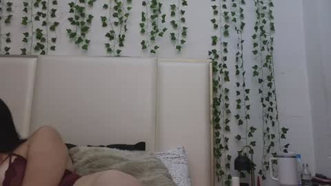 emma_johnson_ online show from 02-10-26, 01:32