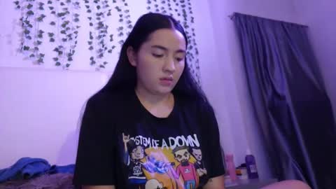 Snapshot of emma_johnson_ chatting on 04-21-26, 01:42 emma_johnson_ online show from 04-21-26, 01:42