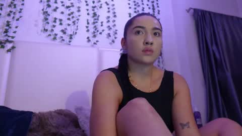 Snapshot of emma_johnson_ chatting on 04-28-26, 02:10 emma_johnson_ online show from 04-28-26, 02:10