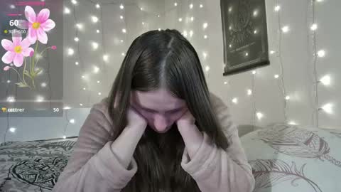 Snapshot of emma_just chatting on 05-16-26, 10:41 emma_just online show from 05-16-26, 10:41