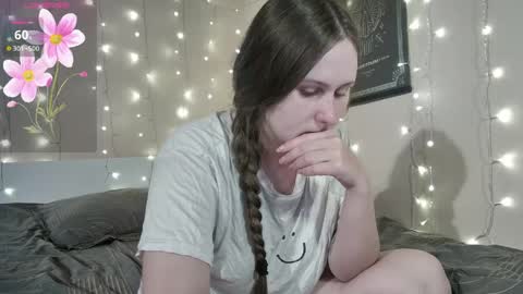 Snapshot of emma_just chatting on 05-22-26, 03:17 emma_just online show from 05-22-26, 03:17