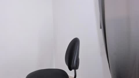 Snapshot of emma_lean chatting on 08-01-26, 11:03 whises lits online show from 08-01-26, 11:03