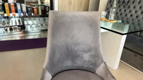 emma_lu1 online show from 01-18-25, 09:02