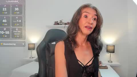 Emma  online show from 03-26-26, 11:38