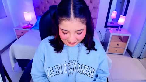 Emma Monserratt online show from 11-13-25, 08:08