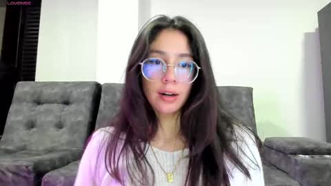 Emma online show from 10-06-25, 06:11