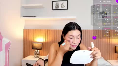   online show from 11-23-25, 11:32