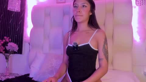 emmaa00_ online show from 04-14-26, 09:15