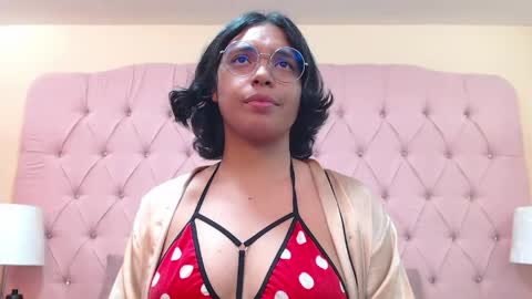 Emma  online show from 05-18-26, 06:03