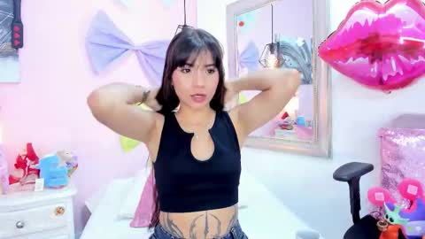 Emma  online show from 02-25-26, 09:24