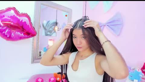 Emma  online show from 03-06-26, 07:43