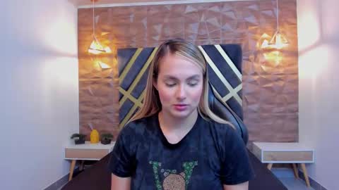 EMMA online show from 01-12-26, 05:18