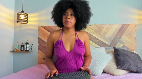 Emma Brant online show from 01-26-25, 03:47