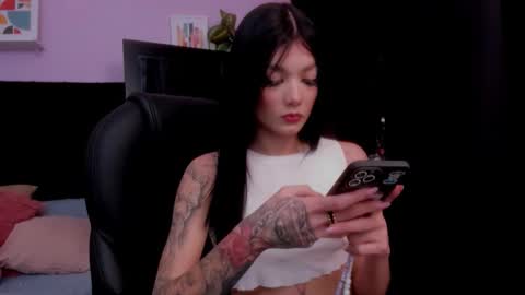 Emma  online show from 02-03-26, 07:19