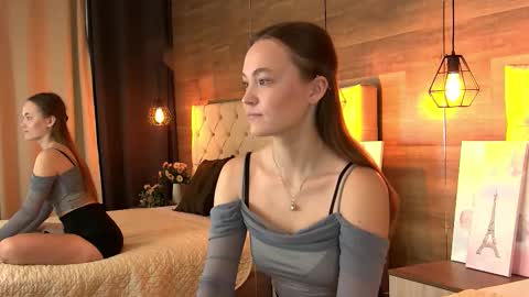 EmmaCamm online show from 11-09-25, 09:29