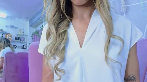 emma cortez online show from 11-07-25, 12:16