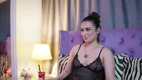  Emma  online show from 12-17-25, 09:10