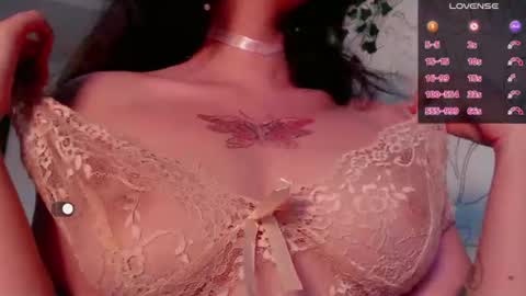 Emma online show from 06-09-26, 01:12