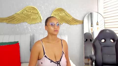  Emma Ferrary  online show from 01-11-26, 04:01