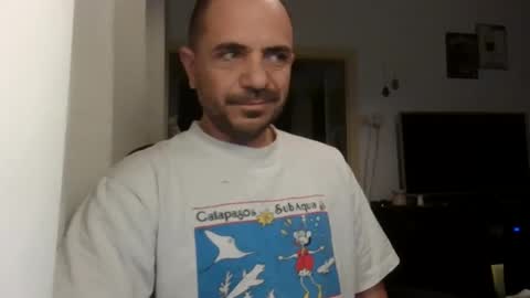 Snapshot of emmagold123 chatting on 02-22-25, 04:29 Ariel online show from 02-22-25, 04:29