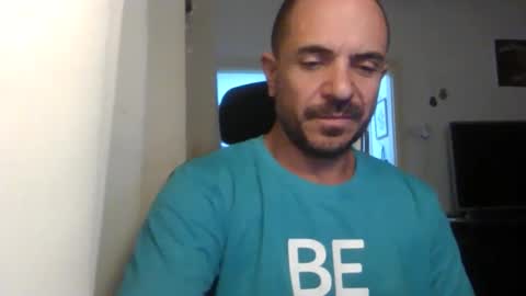 Snapshot of emmagold123 chatting on 09-13-25, 08:52 Ariel online show from 09-13-25, 08:52