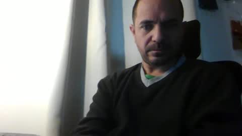 Snapshot of emmagold123 chatting on 03-26-26, 05:02 Ariel online show from 03-26-26, 05:02